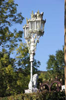 Фонари в парке Cobenzl